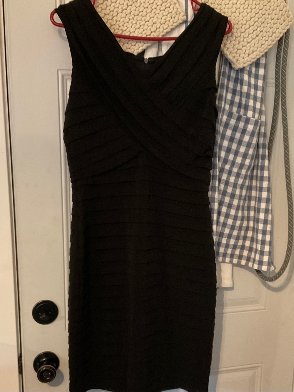 Roulette Black Sleeveless Bandage Cocktail Dress